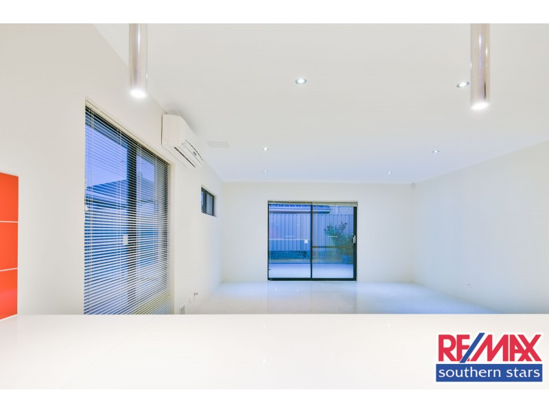 46 Kalari Drive, Wattle Grove WA 6107