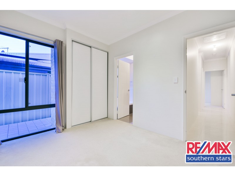 46 Kalari Drive, Wattle Grove WA 6107