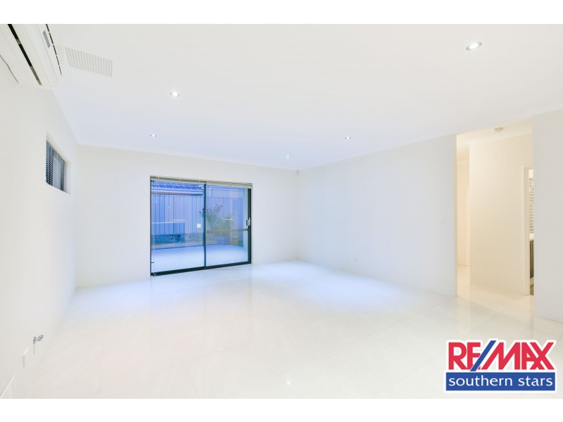 46 Kalari Drive, Wattle Grove WA 6107