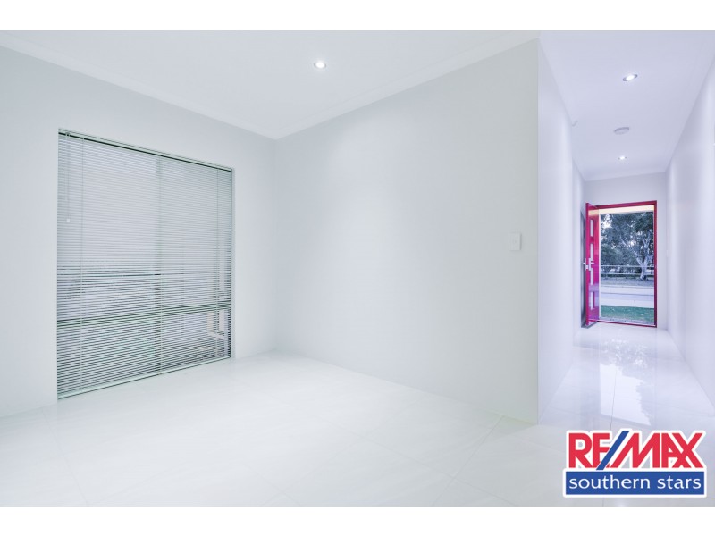 46 Kalari Drive, Wattle Grove WA 6107