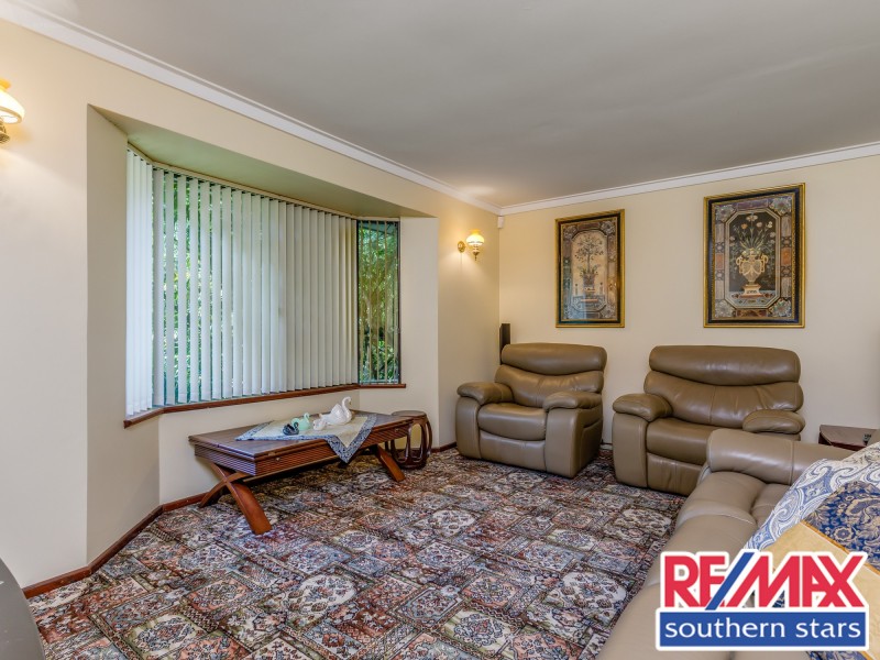 21 Galliers Avenue, Armadale WA 6112