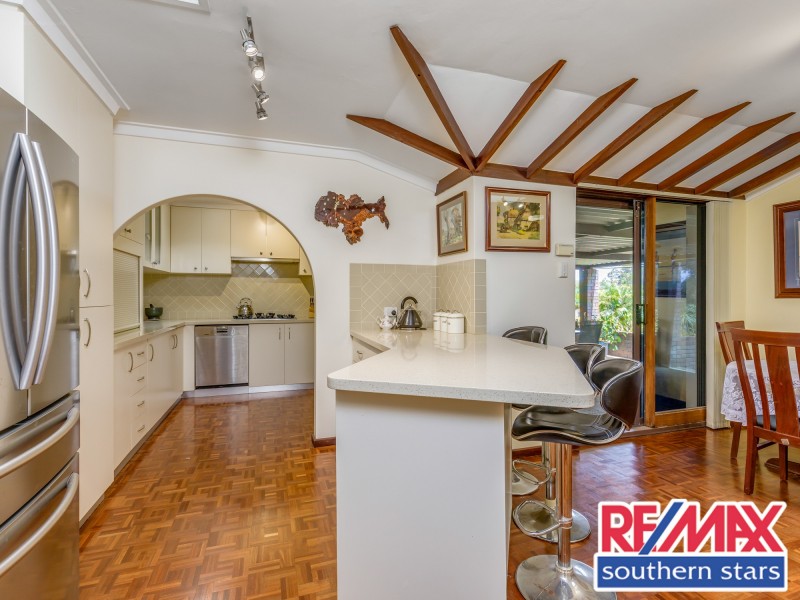 21 Galliers Avenue, Armadale WA 6112