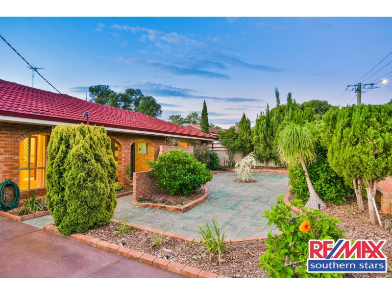 9 Blackbutt Way, Forrestfield WA 6058