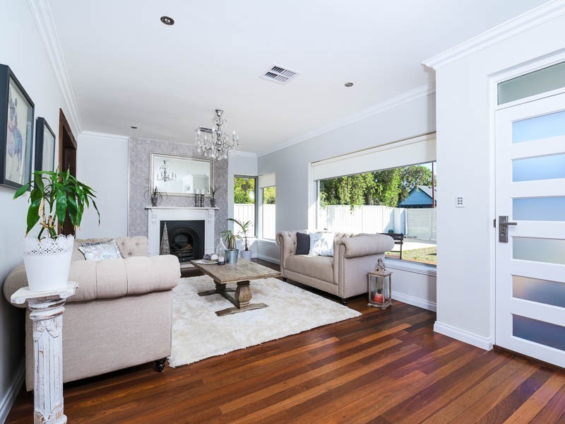 5 Rose Place, Wilson WA 6107