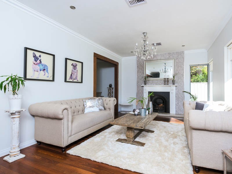 5 Rose Place, Wilson WA 6107