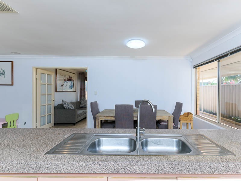54 Veneta Circuit, Atwell WA 6164