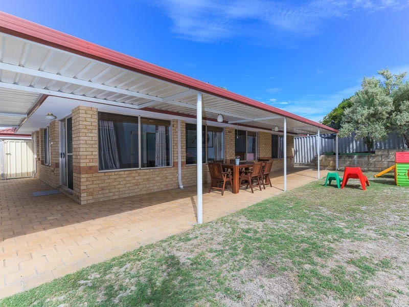54 Veneta Circuit, Atwell WA 6164