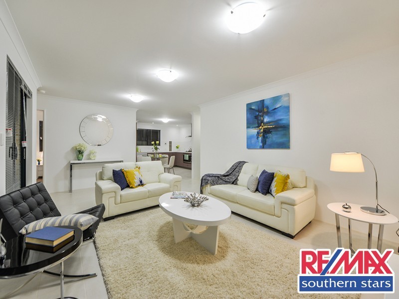 7a Barnsley Street, Queens Park WA 6107