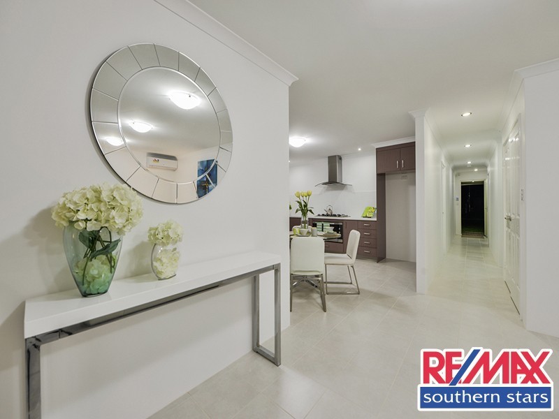 7a Barnsley Street, Queens Park WA 6107
