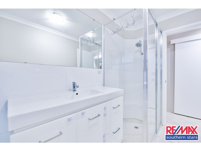 7 Sellen Court, Leeming WA 6149