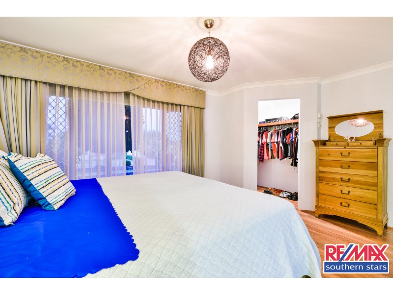 7 Sellen Court, Leeming WA 6149