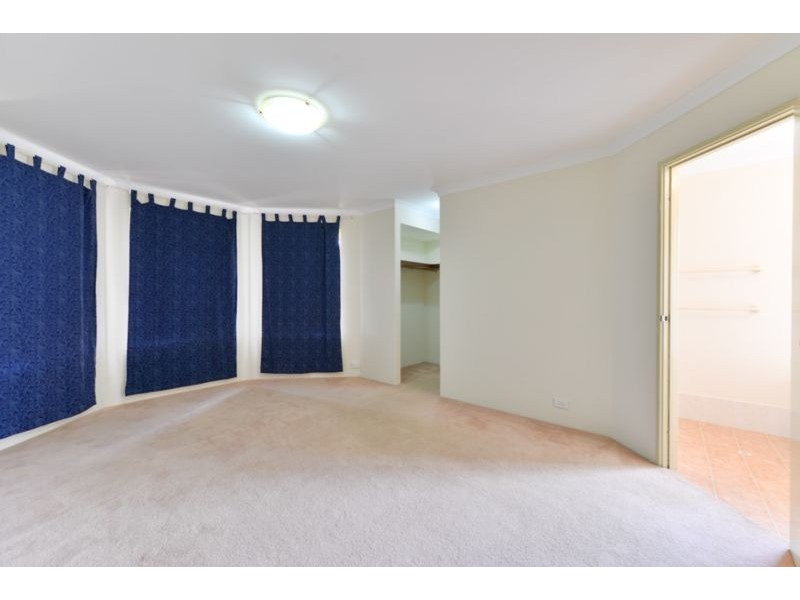 3 Dabchick Close, East Cannington WA 6107