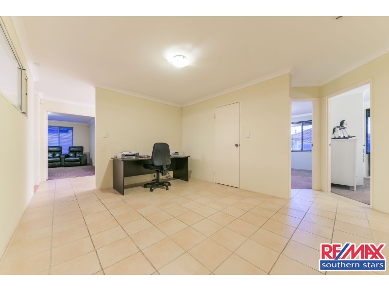 2 Cornell Place, East Cannington WA 6107