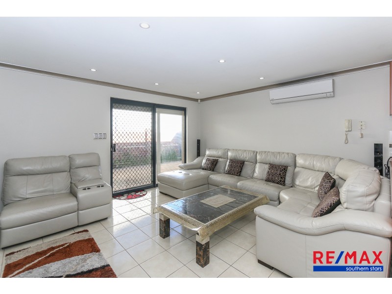 1/153 Sevenoaks Street, Cannington WA 6107