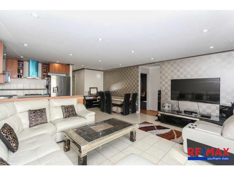 1/153 Sevenoaks Street, Cannington WA 6107