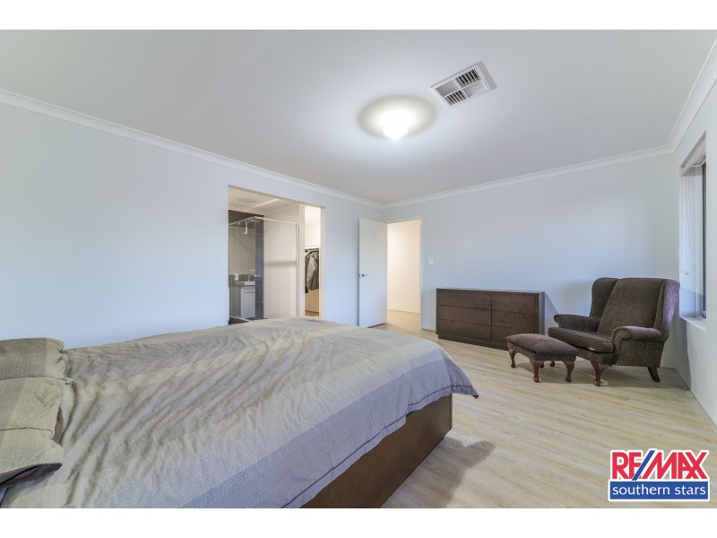 12 Florence Place, Oakford WA 6121