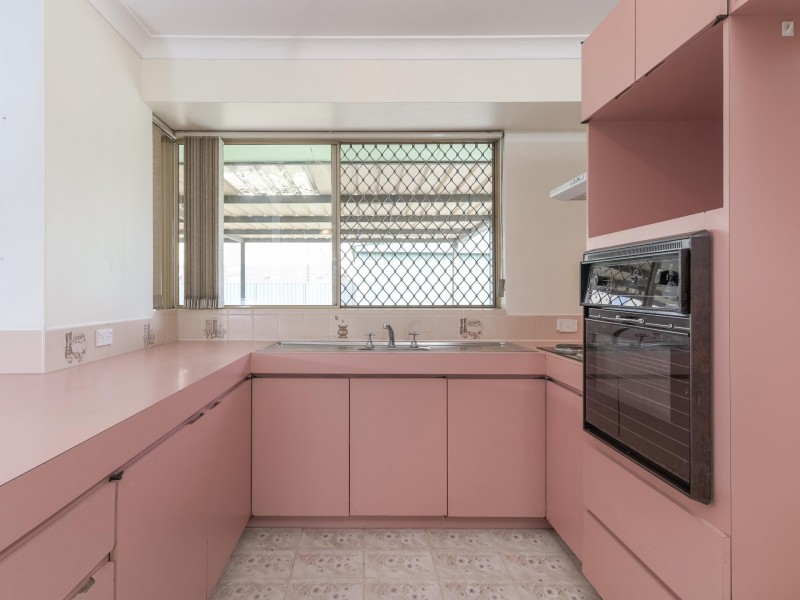 6A Lacey Street, Beckenham WA 6107