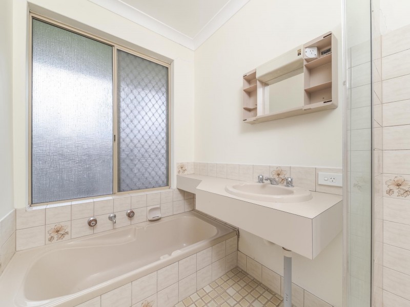6A Lacey Street, Beckenham WA 6107