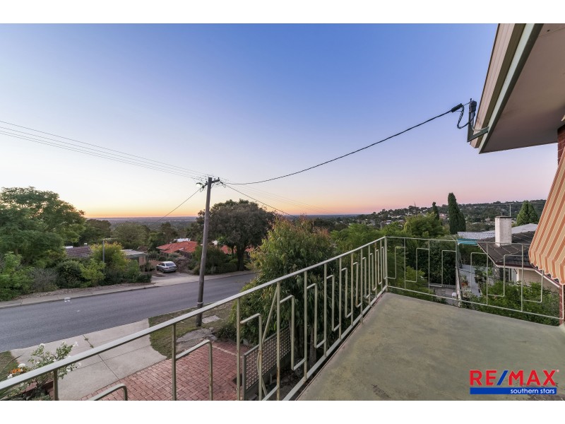 20 Carrick Road, Mount Richon WA 6112