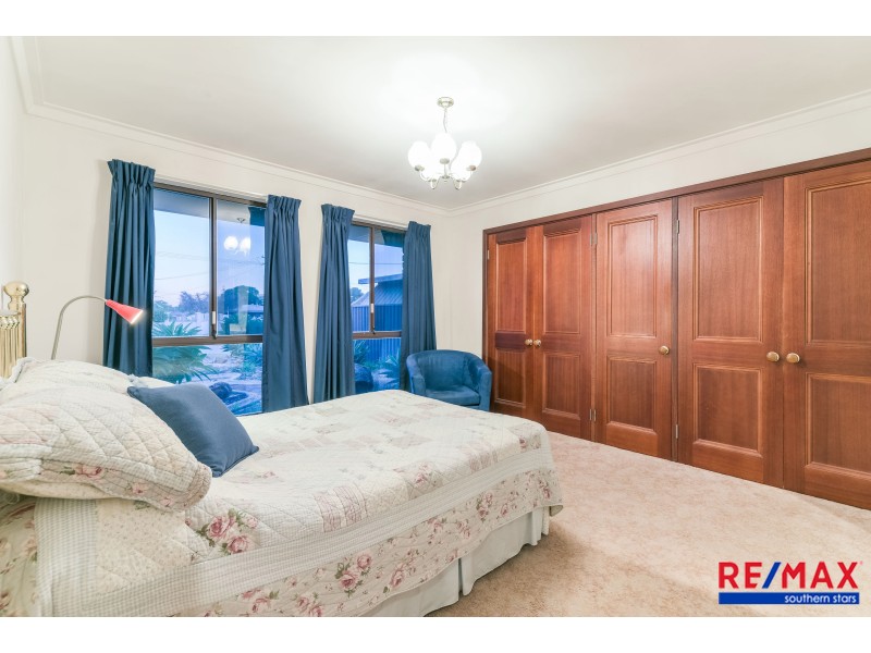 4 Brinton Close, East Cannington WA 6107