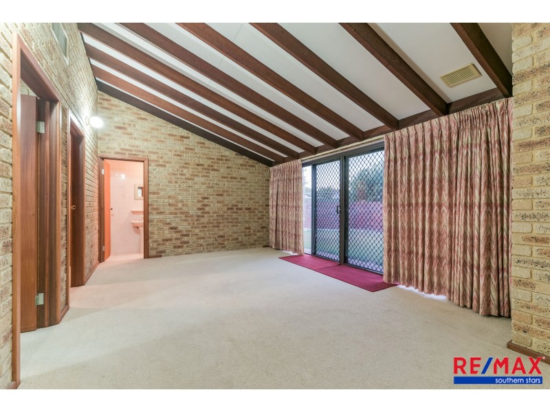 4 Brinton Close, East Cannington WA 6107