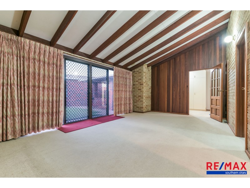 4 Brinton Close, East Cannington WA 6107