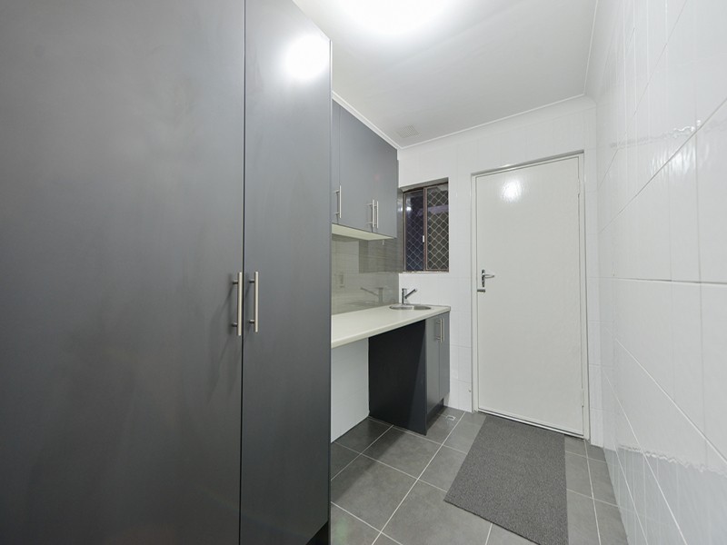 8 Gilchrist Street, Kenwick WA 6107