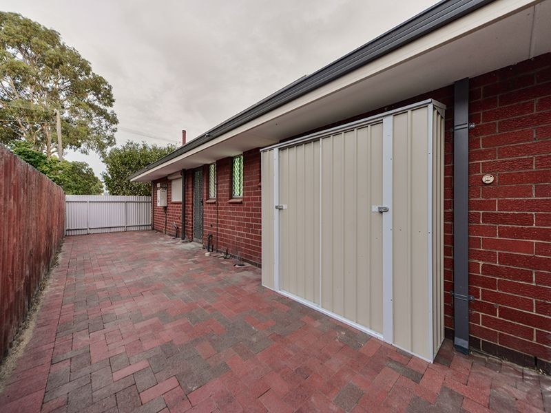 8 Gilchrist Street, Kenwick WA 6107