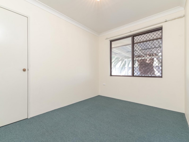 30b Bardwell Street, Thornlie WA 6108