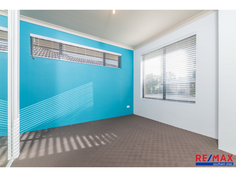 31 Kooya Way, Wattle Grove WA 6107