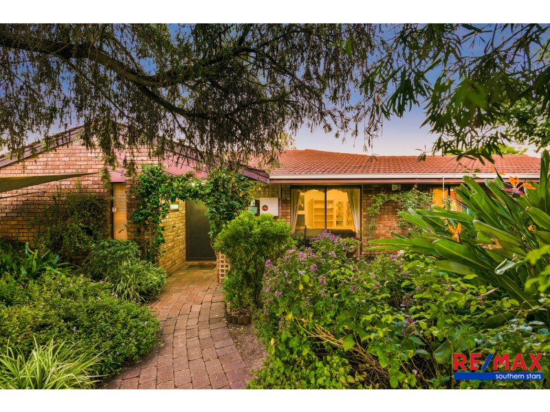 3 Westmorland Drive, Leeming WA 6149