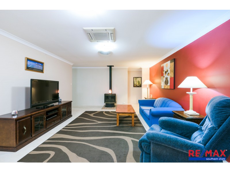 3 Westmorland Drive, Leeming WA 6149