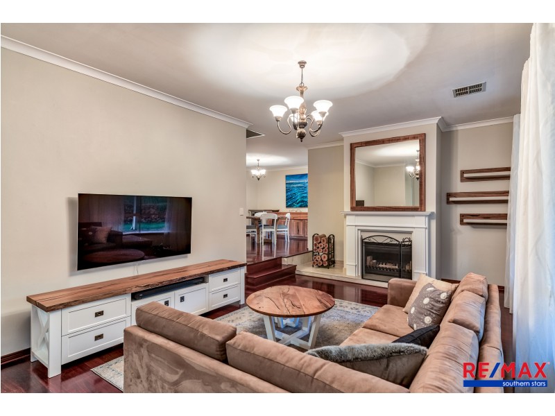 240 Kalang Place, Mundaring WA 6073