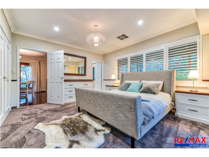 240 Kalang Place, Mundaring WA 6073