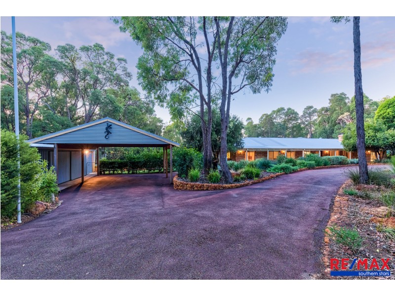 240 Kalang Place, Mundaring WA 6073
