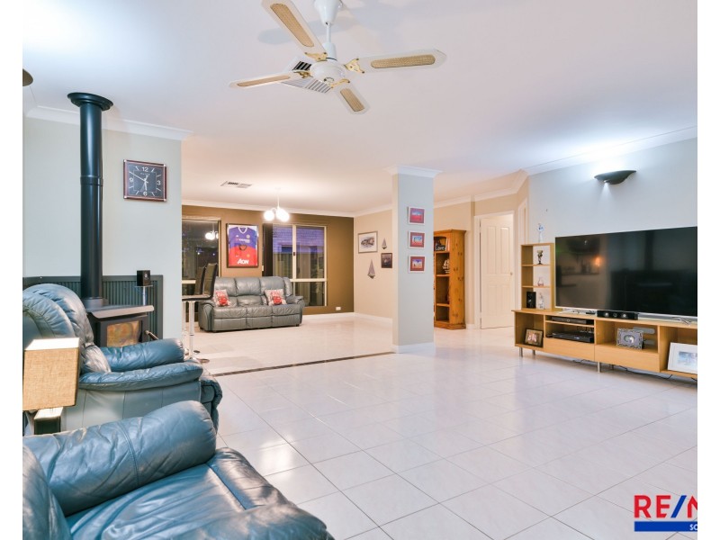 33 Fern Leaf Court, Leeming WA 6149