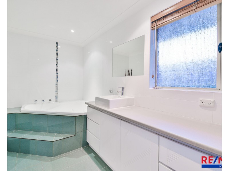 33 Fern Leaf Court, Leeming WA 6149