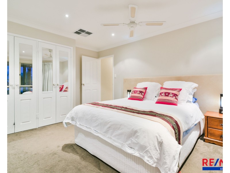 33 Fern Leaf Court, Leeming WA 6149