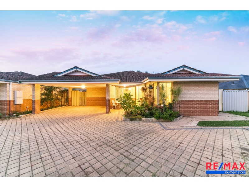 4/17 Civic Gardens, Cannington WA 6107