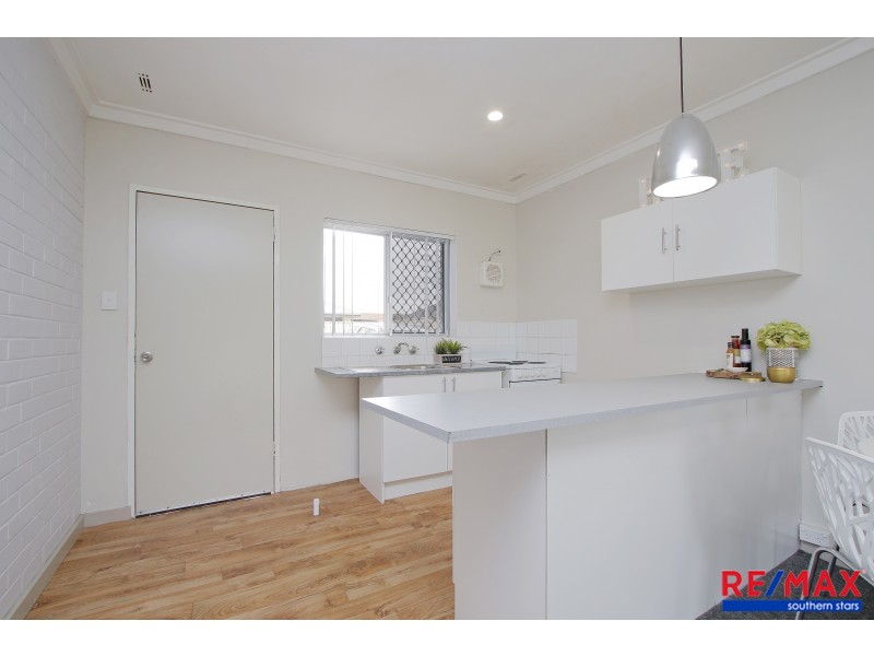 6/307 Wharf Street, Queens Park WA 6107