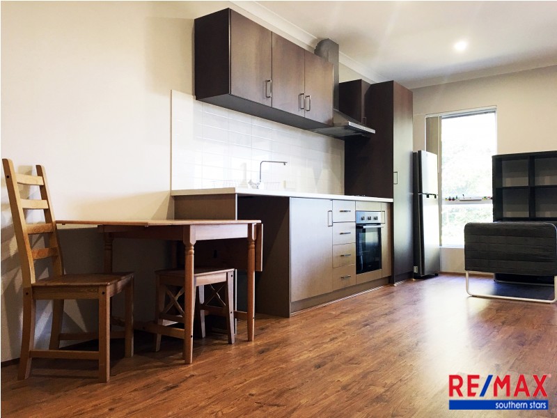 6/4 Central Terrace, Beckenham WA 6107