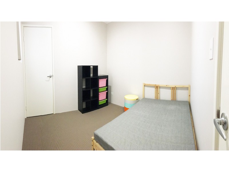 6/4 Central Terrace, Beckenham WA 6107