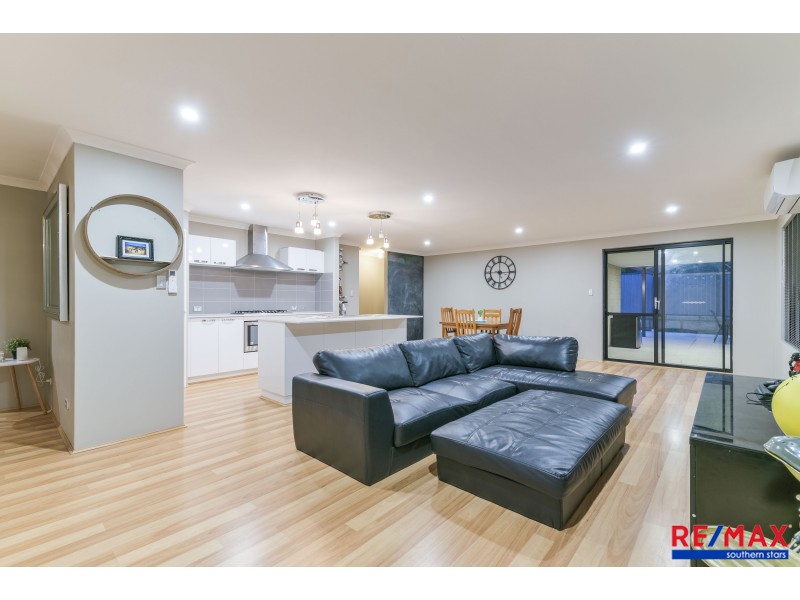 87 Monticello Parkway, Piara Waters WA 6112