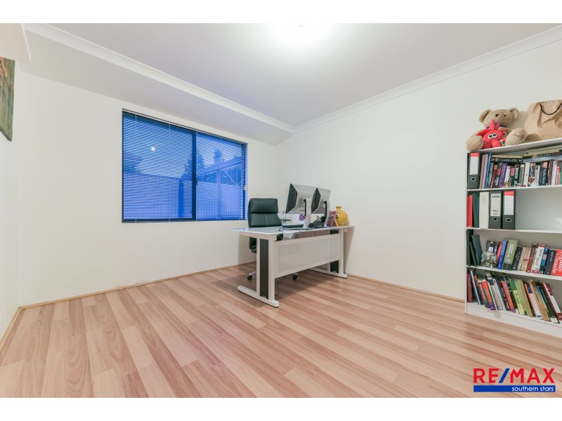 87 Monticello Parkway, Piara Waters WA 6112