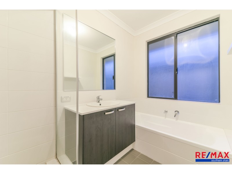 87 Monticello Parkway, Piara Waters WA 6112
