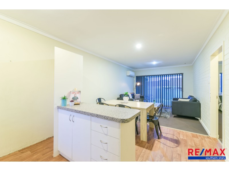 8/307 Wharf Street, Queens Park WA 6107