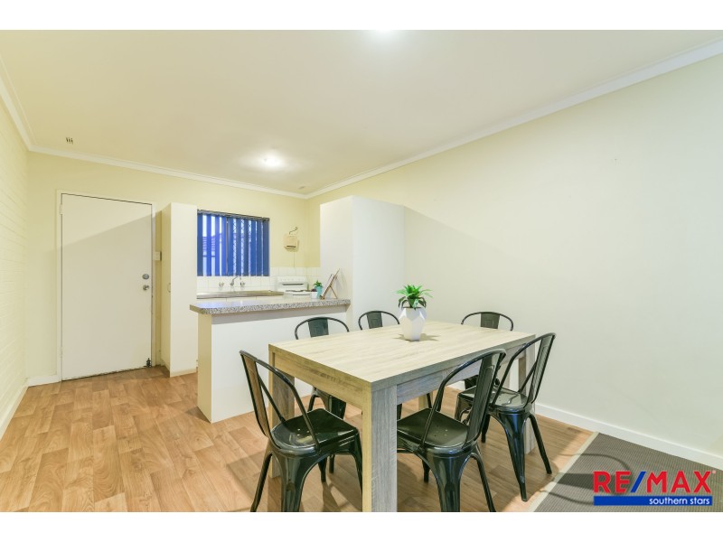 8/307 Wharf Street, Queens Park WA 6107