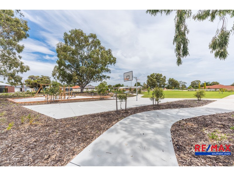 6 Wagtail Lane, East Cannington WA 6107
