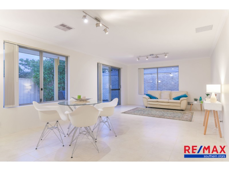 2/337 Wharf Street, Queens Park WA 6107