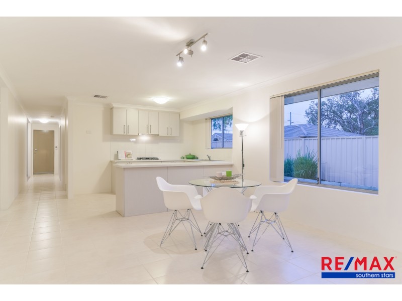 2/337 Wharf Street, Queens Park WA 6107